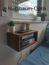 Elegantes Bücherregal mit