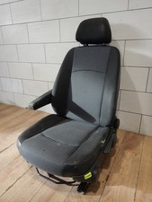 Sitz Mercedes Vito 369 vorne links Stoff Armlehne