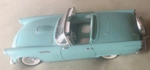 Revell ford thunderbird 1956 - +revell,