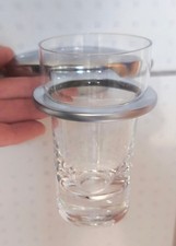 Zahnputzbecher aus Glas mit