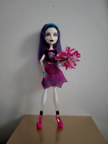 Monster high puppen spectra - puppen,