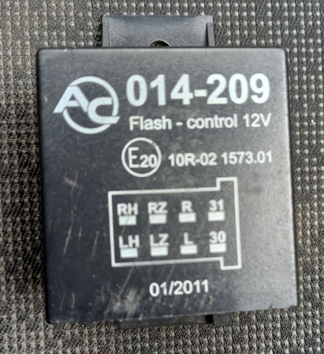 Flash control 014 209 - ac, flash-control