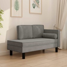 Chaiselongue mit Kissen