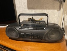 Sanyo MCD-Z31L Doppel Kassetten Deck stereo  Radio Rekorder Tragbar mit CD Play 