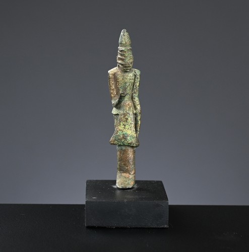 Miniature votive figure - , the
