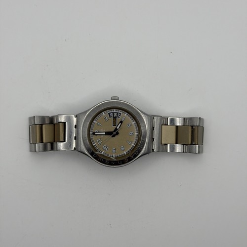 Sehr schöne swatch irony - sehr,