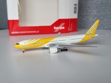 Herpa Fly Scoot Singapore Boeing 777-200 Reg. 9V-OTA Barry 527859 1:500