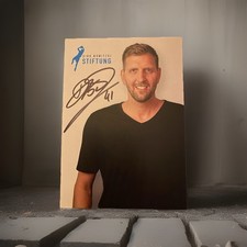 Handsignierte Autogrammkarte Dirk Nowitzki Dallas Mavericks Basketball NBA