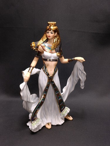 Danbury mint queen egypt - queen, of