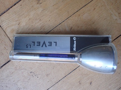 Pelikan level set silver - level,
