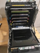 Toner und Farbbänder für