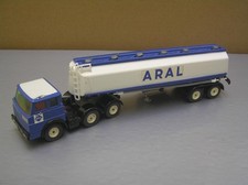 Siku V 288 Henschell Aral