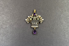 antiker Anhänger mit Edelsteinen wohl Silber vergoldet, punziert 75 im Art Deco