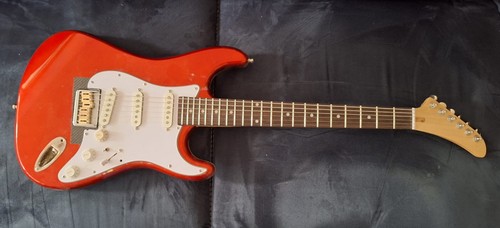 Epiphone strat 300 custom - epiphone,
