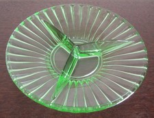 Dreigeteilte Glasschale