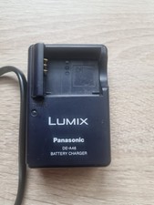Panasonic Lumix DE-A46 / DE-A46A Akku-Ladegerät – Original Zubehör
