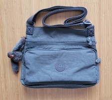 Kipling Alfio braun Top Zustand mit Plüschaffe Umhängetasche