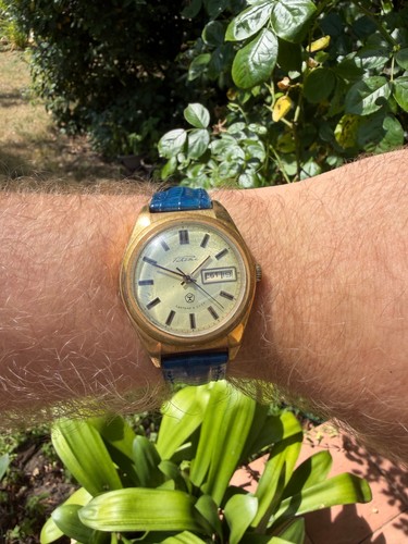 Raketa daydate vergoldet - raketa,