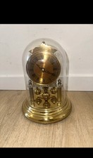 Edle Pendeluhr / Jahresuhr