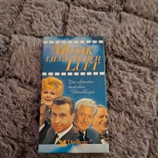 MC Kassetten - Musik liegt in