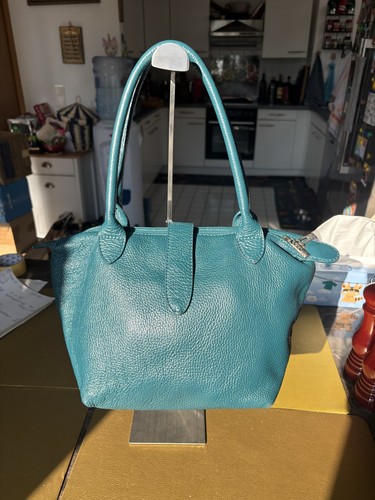 Medium blue petrol leather - medium,