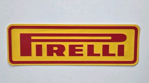 Old school pirelli reifen - school,
