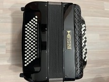 Pigini Akkordeon B2 mit Konverter C Griff