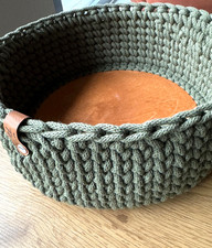 Häkelkorb mit Holzboden / Utensilo / Aufbewahrung / Ordnungshelfer / Deko