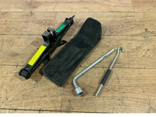 Hyundai Tucson JM Bordwerkzeug Wagenheber Werkzeug Schlüssel