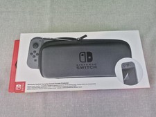 Nintendo Switch Tasche  Carrying / Case & Schutzfolie von Nintendo !! Neu !! 