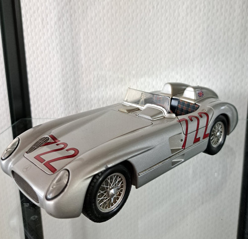 Modellauto mercedes benz - mercedes-benz, 300