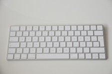 APPLE Magic Keyboard /