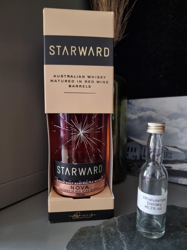 Starward nova whisky sample - starward,