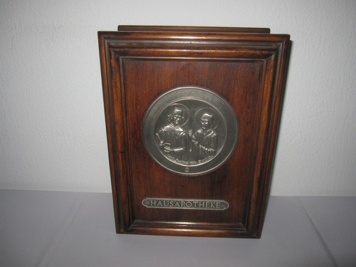 Vintage hausapotheke - hausapotheke, /