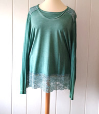 LEA H. CURVE Shirt Langarm grün mit Spitze PLUS SIZE    Gr.50  Nr.129