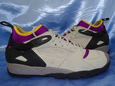 NIKE ACG AIR REVADERCHI MID