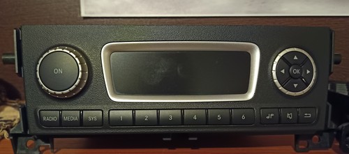 Autoradio und schublade - und,