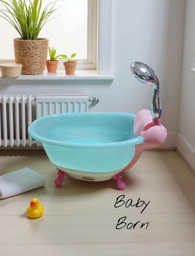 Baby born - baby,