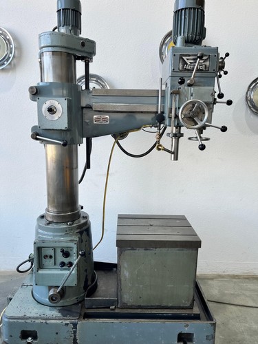 Radialbohrmaschine