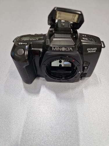 Minolta dynax 303si slr - minolta,