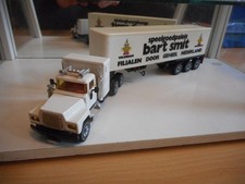 Siku Mack+ Anhänger "Bart