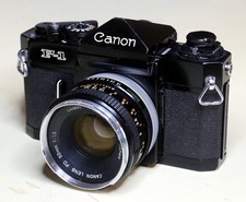 CANON  F-1  mit Zubehör und Objektiv