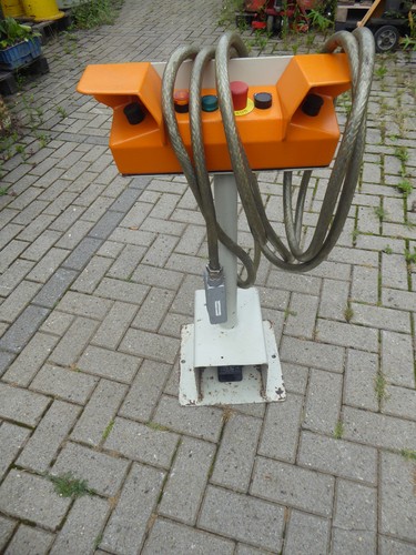 Zweihandsteuerung bedienpult - zweihandsteuerung,