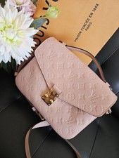 Louis Vuitton METIS MONOGRAM