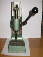 Zahnstangen presse