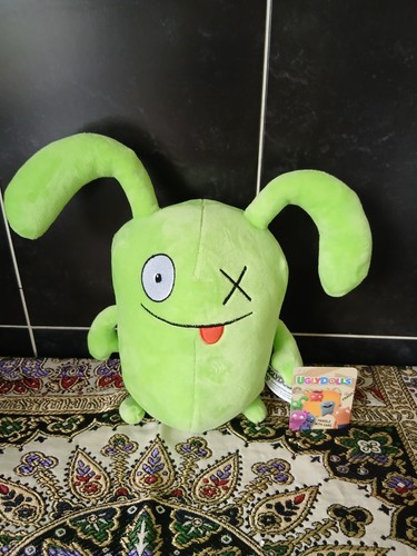 Hässliche puppe grün - puppe.,