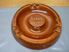 Asbach-Uralt  alter Stammtisch