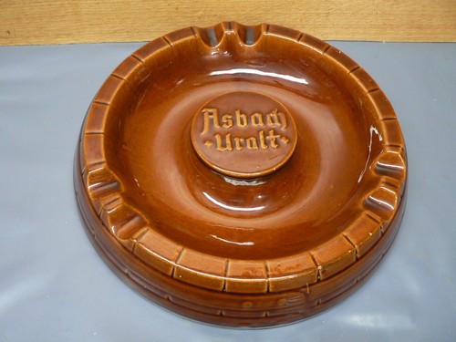 Asbach uralt alter stammtisch - asbach-uralt,