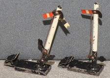 Bing 11/923/9 Hauptsignale 1-flügelig mit Gleisfuß 2 Stück von 1923 Tischbahn 00