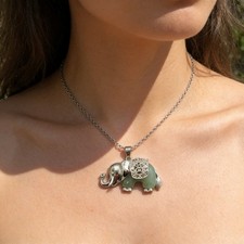 Handgefertigte Halskette mit